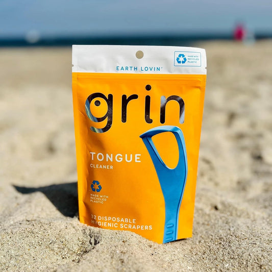 GRIN Tongue Cleaner, 32 Count, Disposable Tongue Cleaner, Hygienic Scraper, Recy